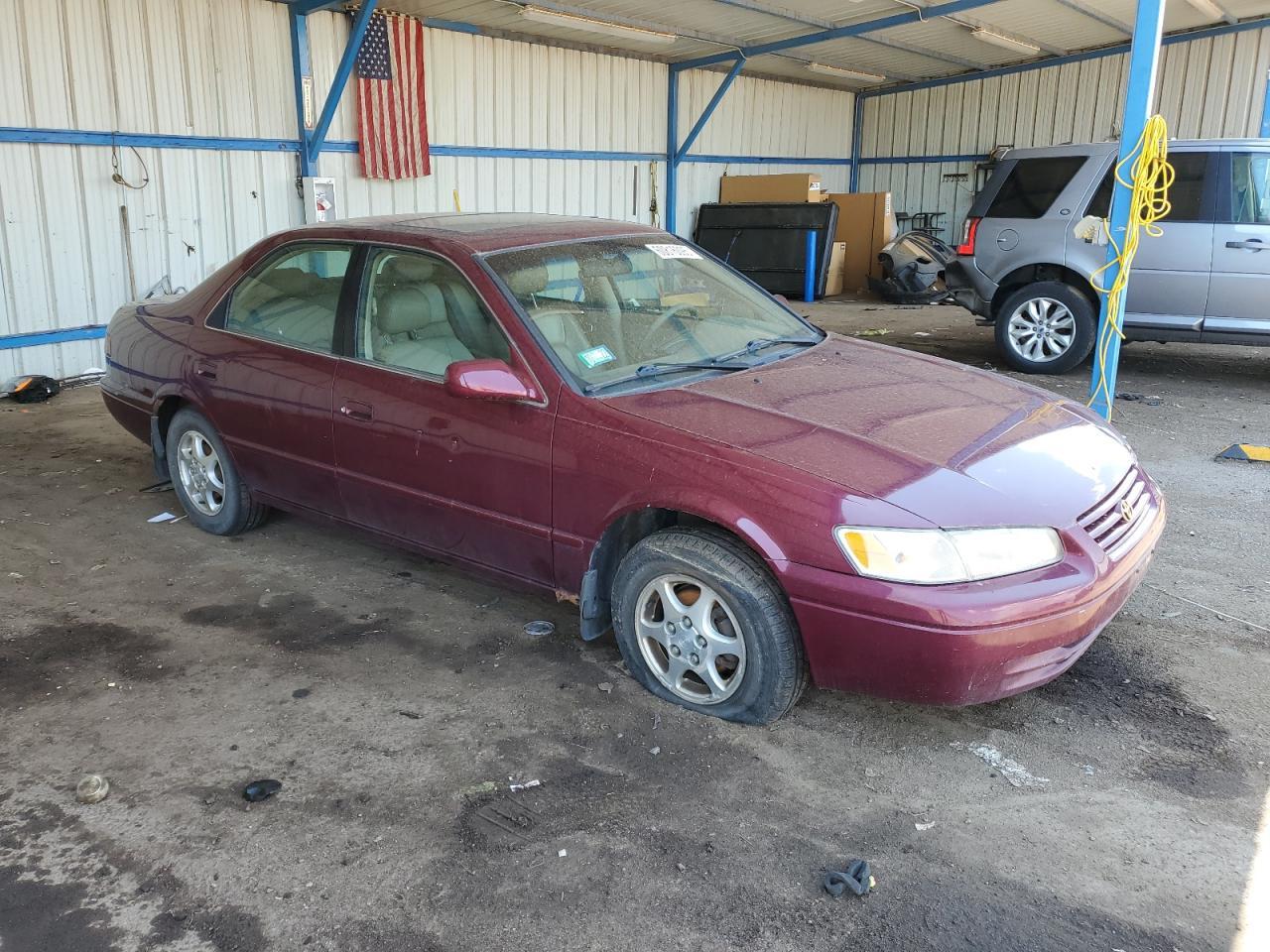 1997 Toyota Camry Ce - Фото 4