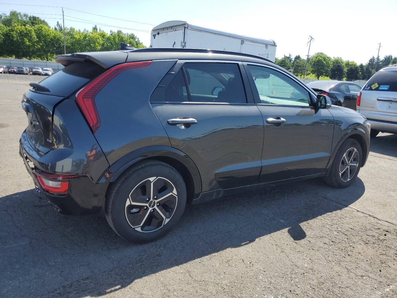 2025 Kia Niro Sx - Image 3
