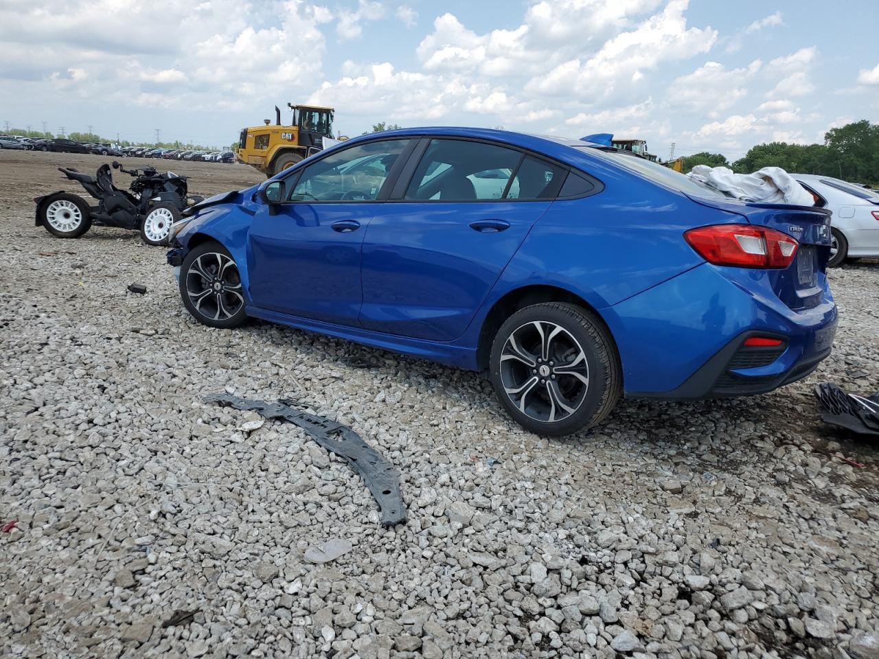 2019 Chevrolet Cruze Lt - Image 3