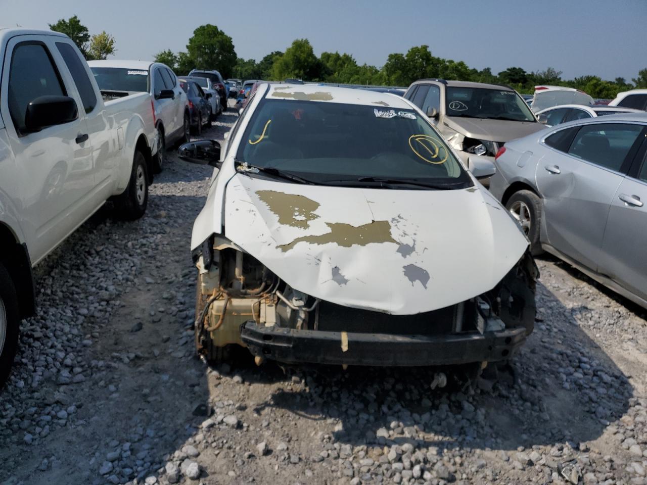 2015 Toyota Corolla L - Image 5