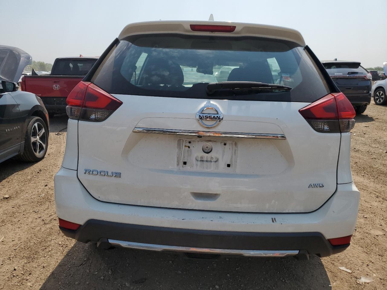 2018 Nissan Rogue S - Image 6