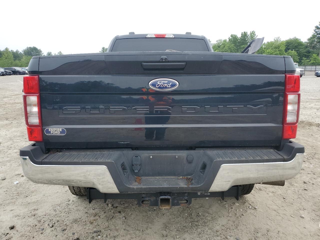 2022 Ford F250 Super Duty - Фото 6