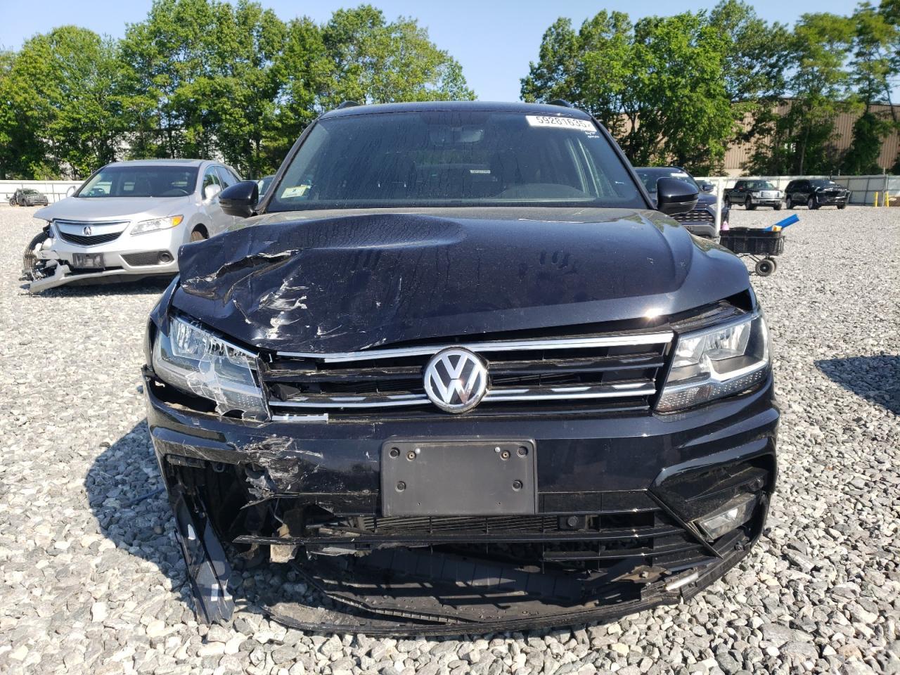 2020 Volkswagen Tiguan Se - Фото 5