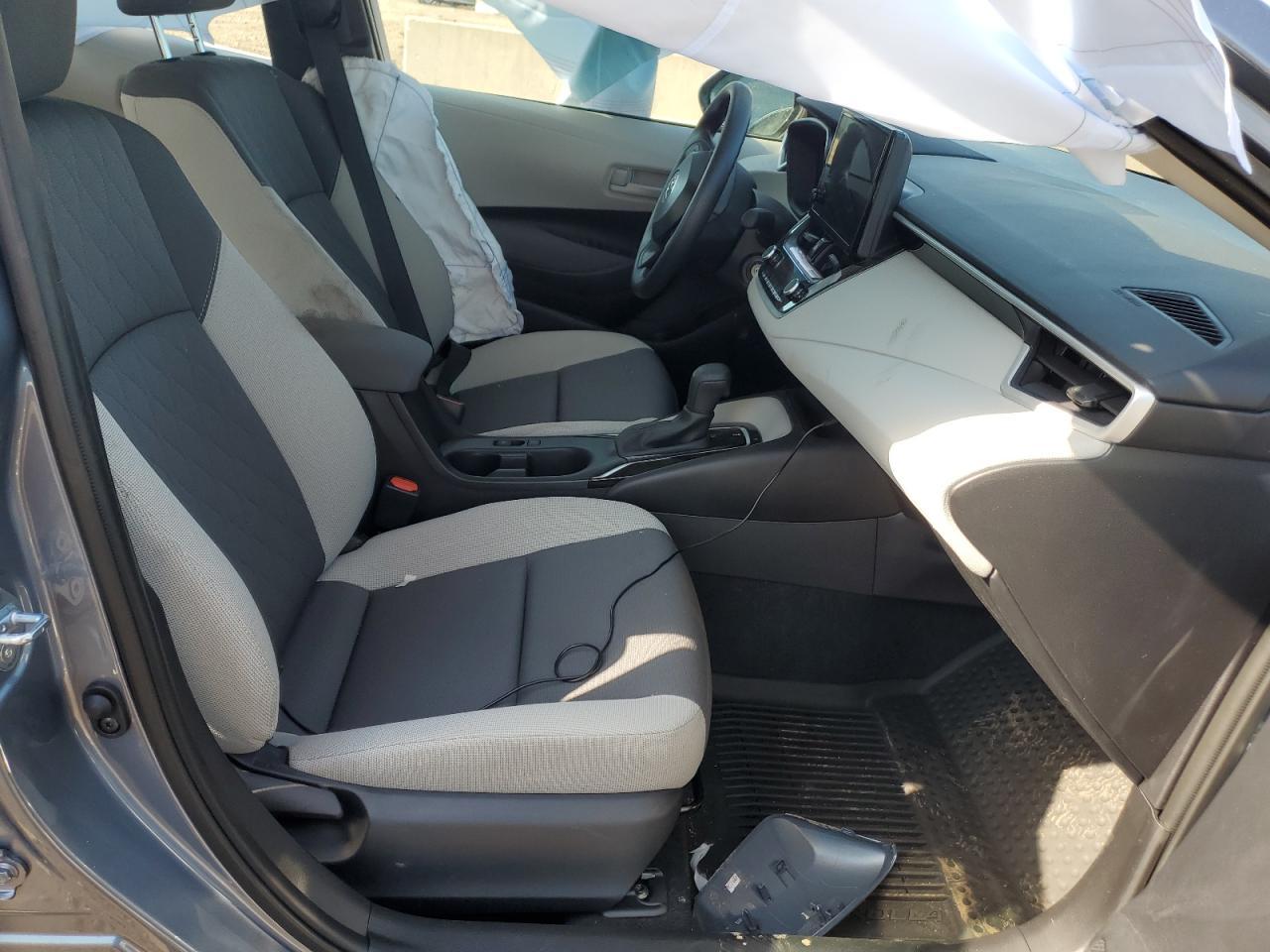 2025 Toyota Corolla Le - Фото 7