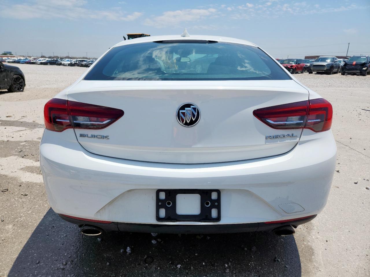2018 Buick Regal Preferred - Image 6