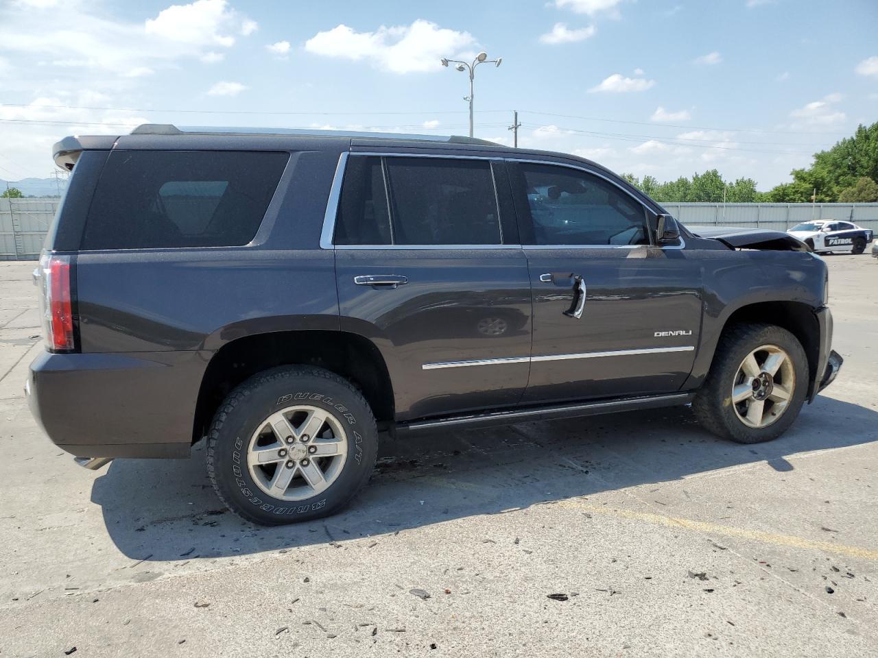 2016 GMC Yukon Denali - Image 3