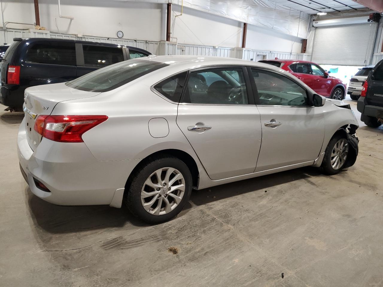 2019 Nissan Sentra S - Фото 3