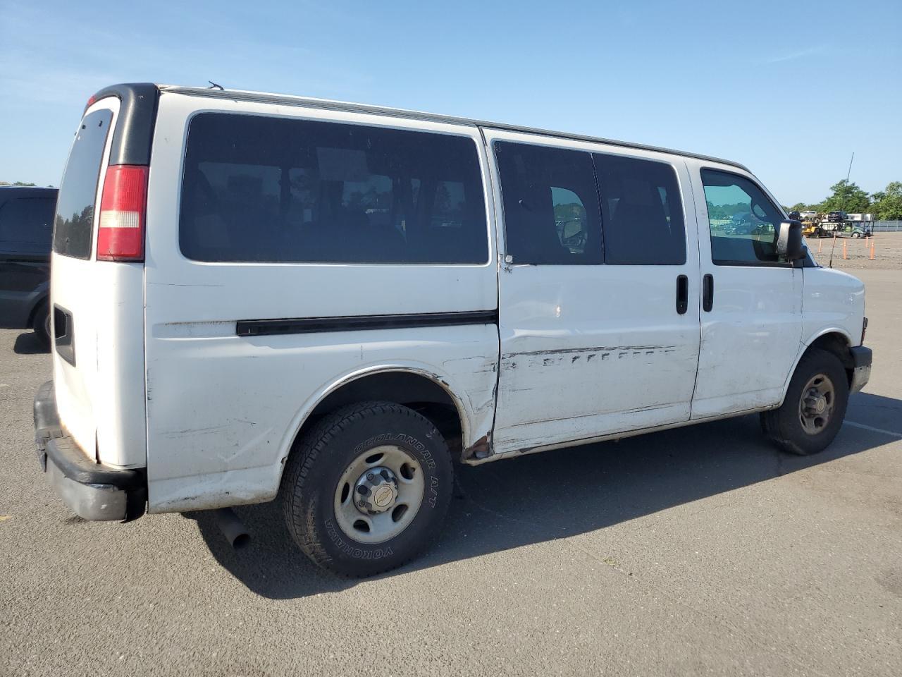 2012 Chevrolet Express G3500 Lt - Фото 3