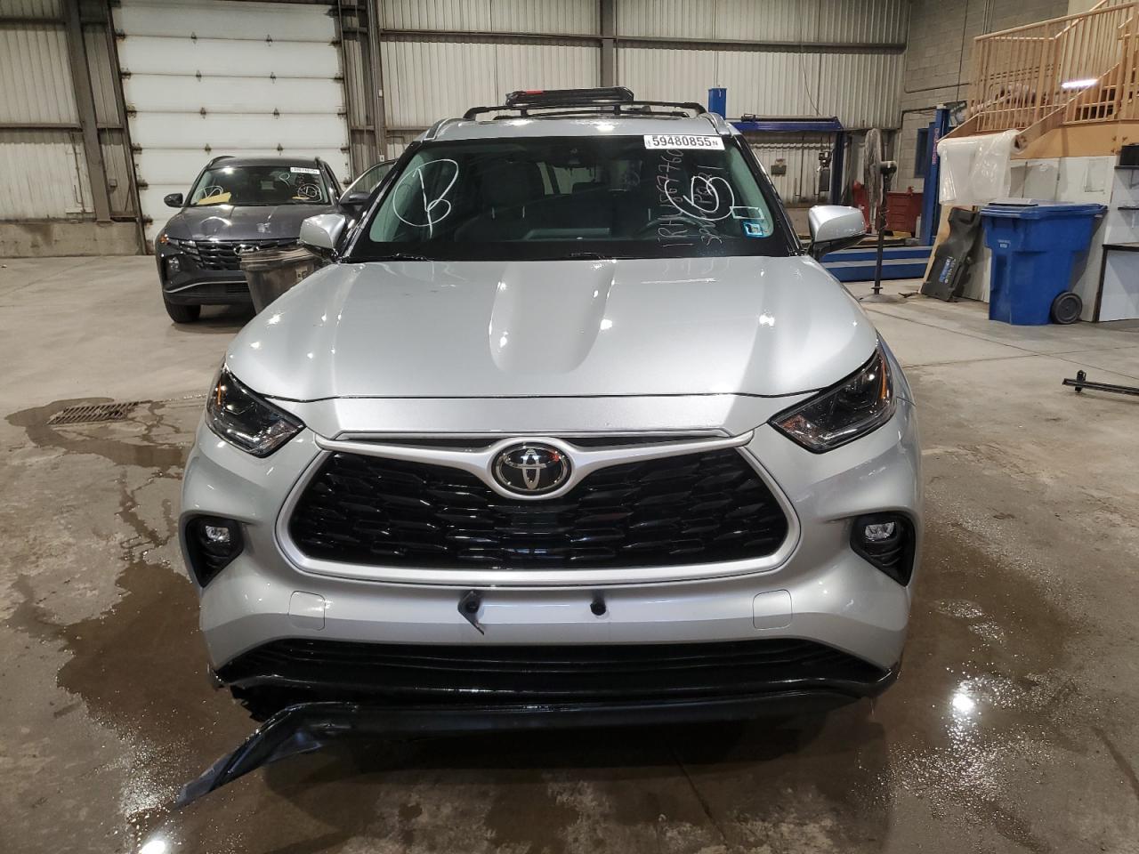2021 Toyota Highlander Xle - Image 5