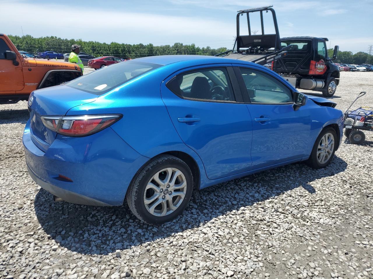 2017 Toyota Yaris Ia - Image 3