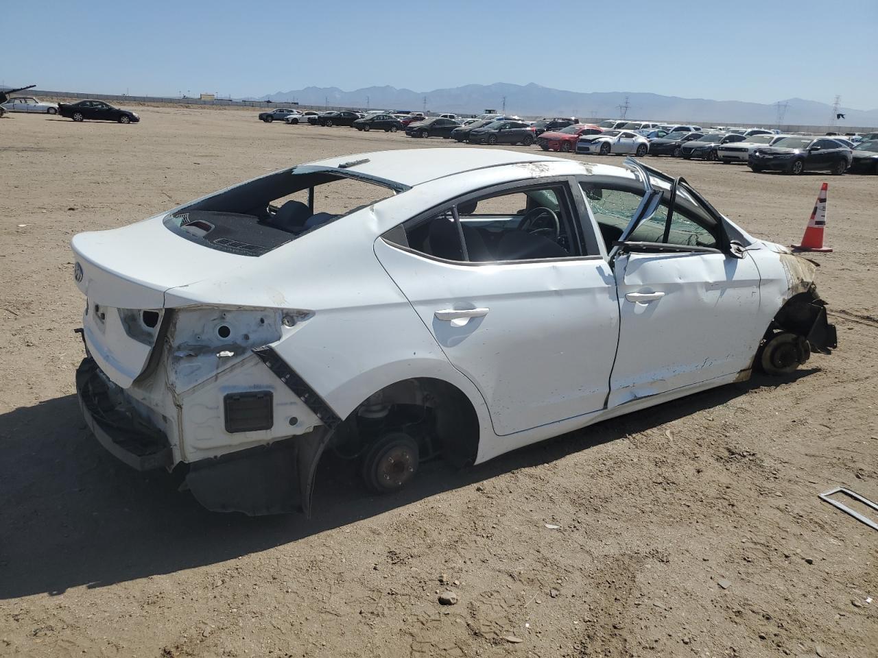 2017 Hyundai Elantra Se - Фото 3