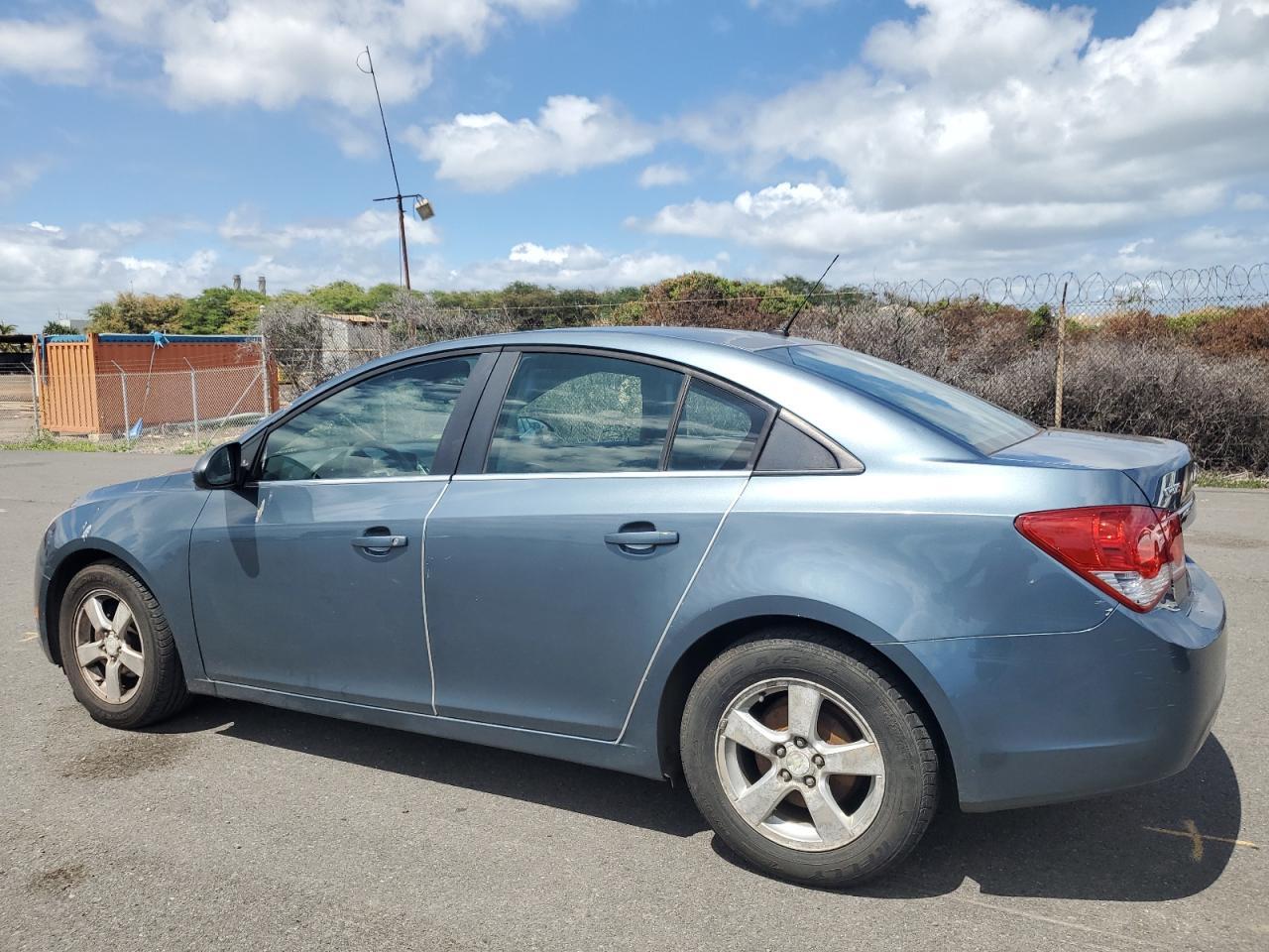 2012 Chevrolet Cruze Lt - Image 2