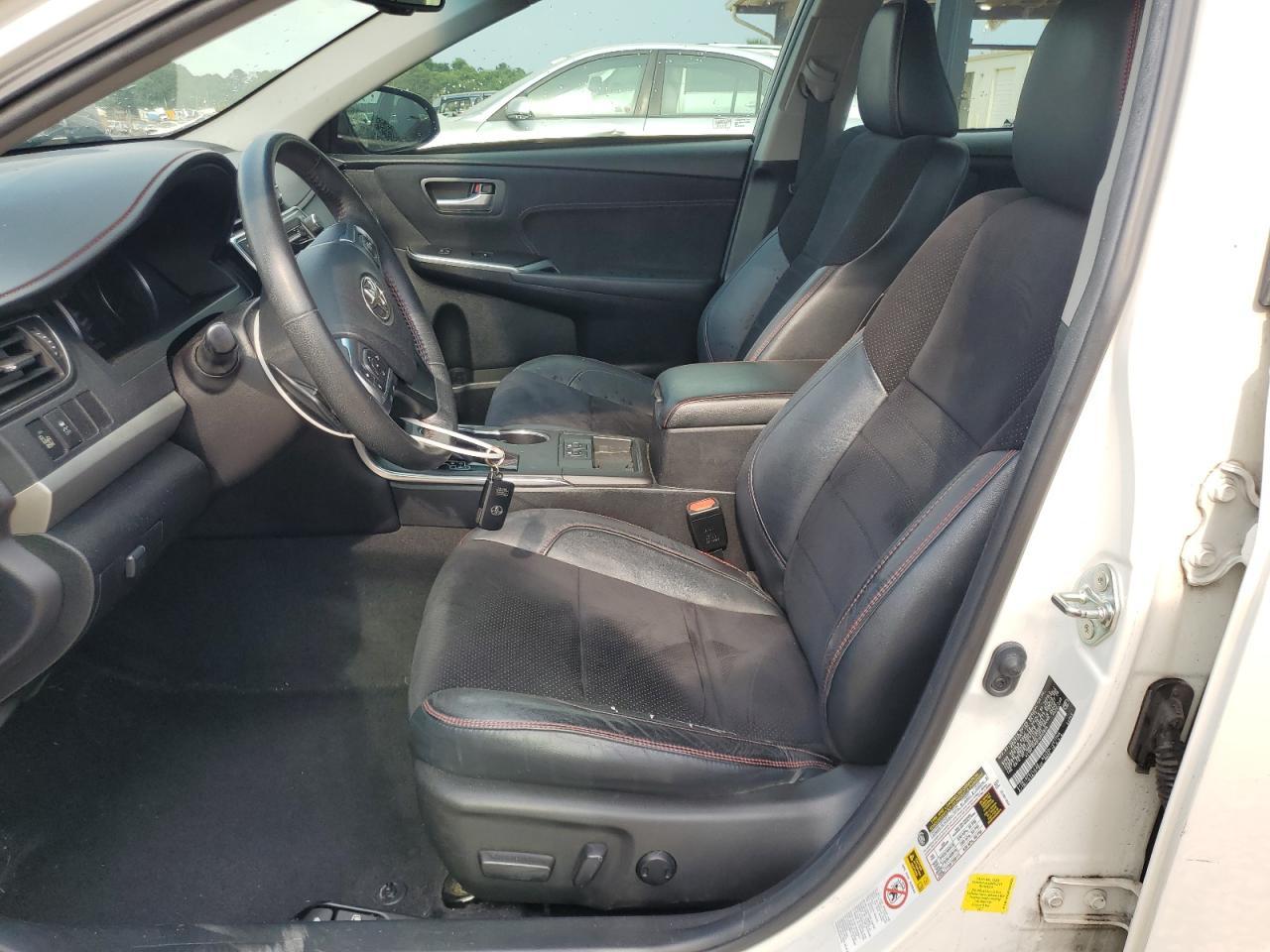 2015 Toyota Camry Le - Фото 7