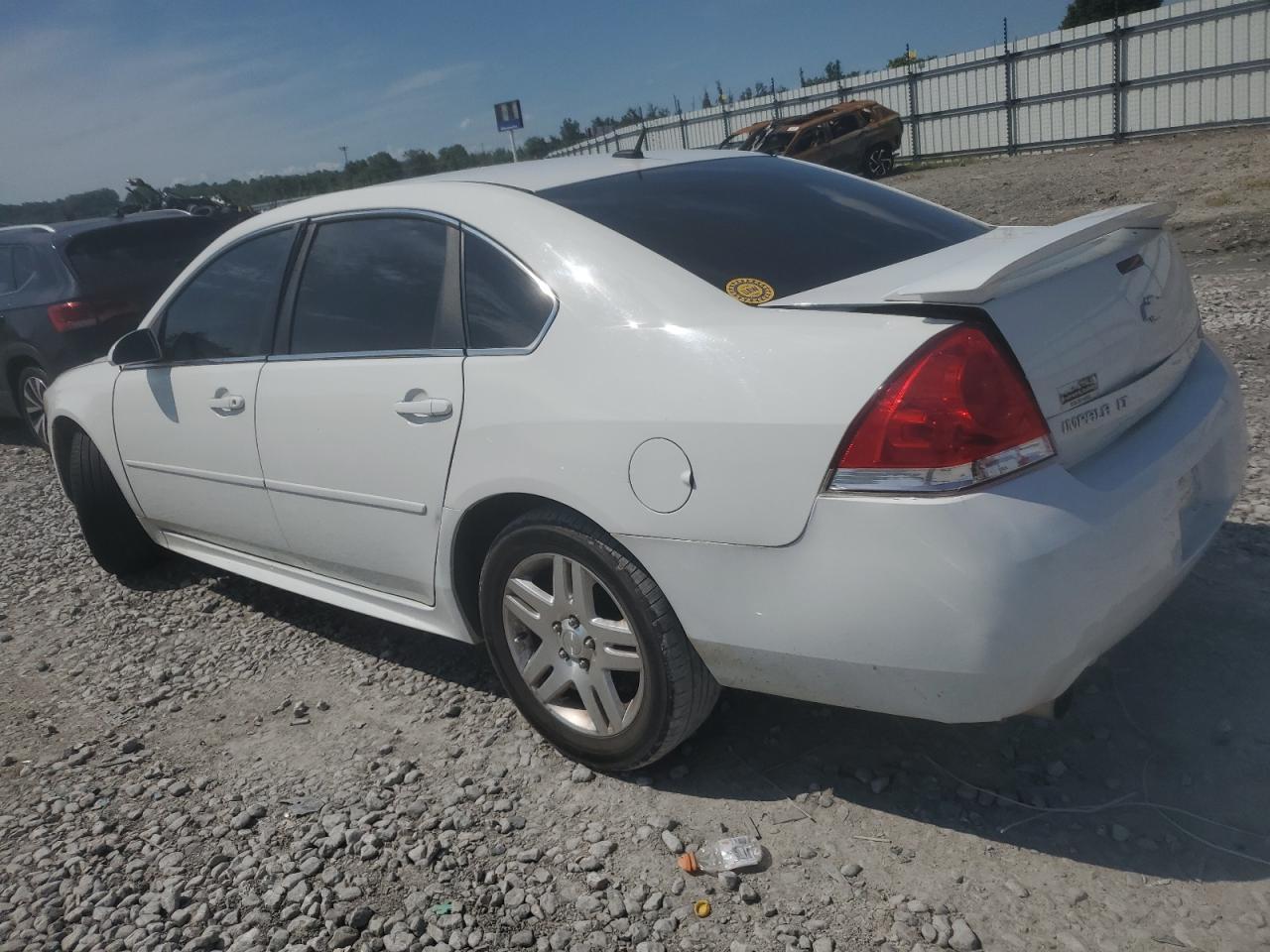 2015 Chevrolet Impala Limited Lt - Image 2