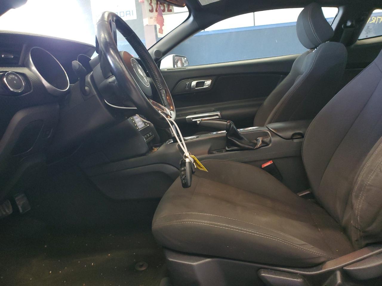 2018 Ford Mustang - Фото 7