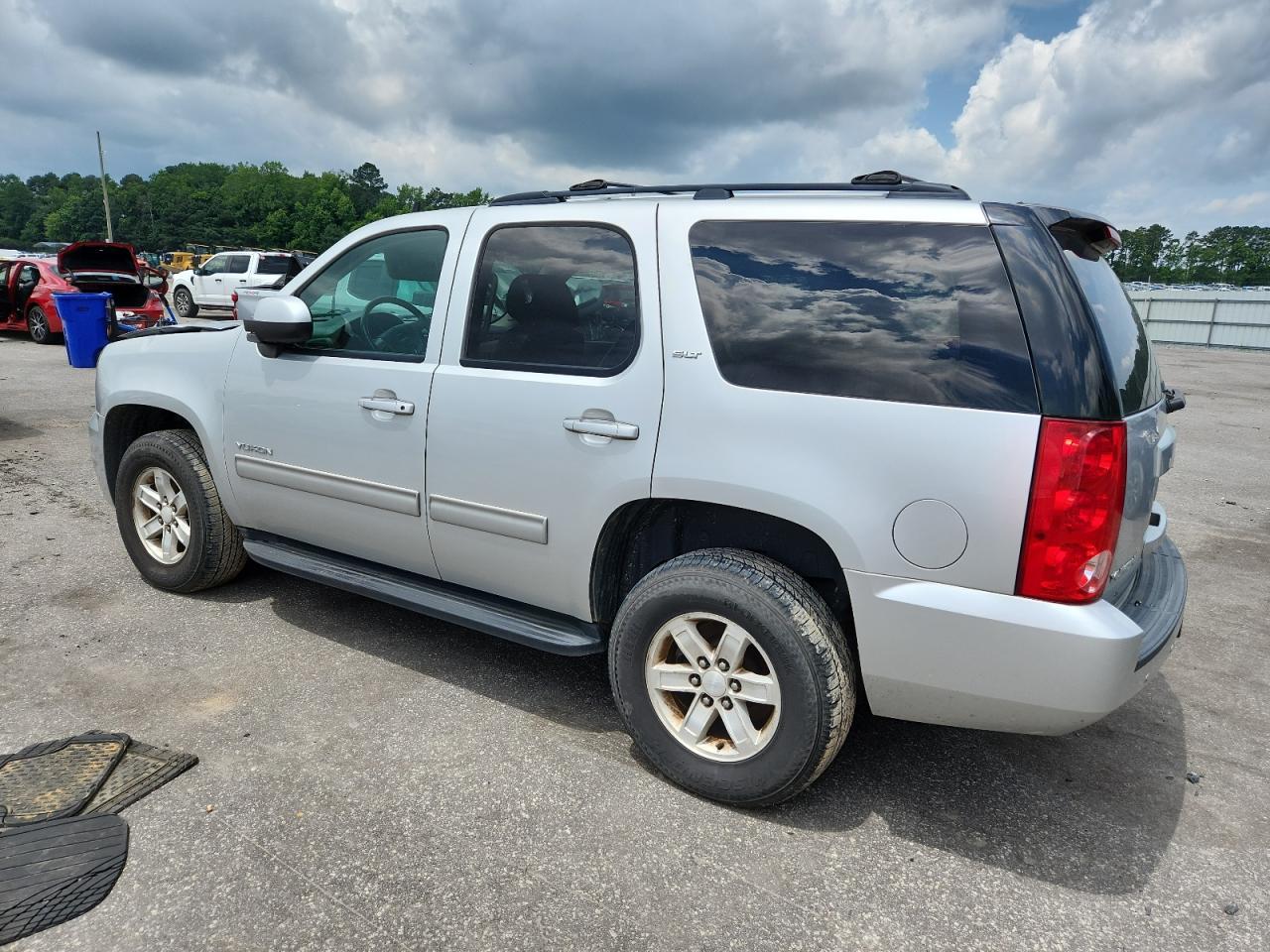 2014 GMC Yukon Slt - Фото 2