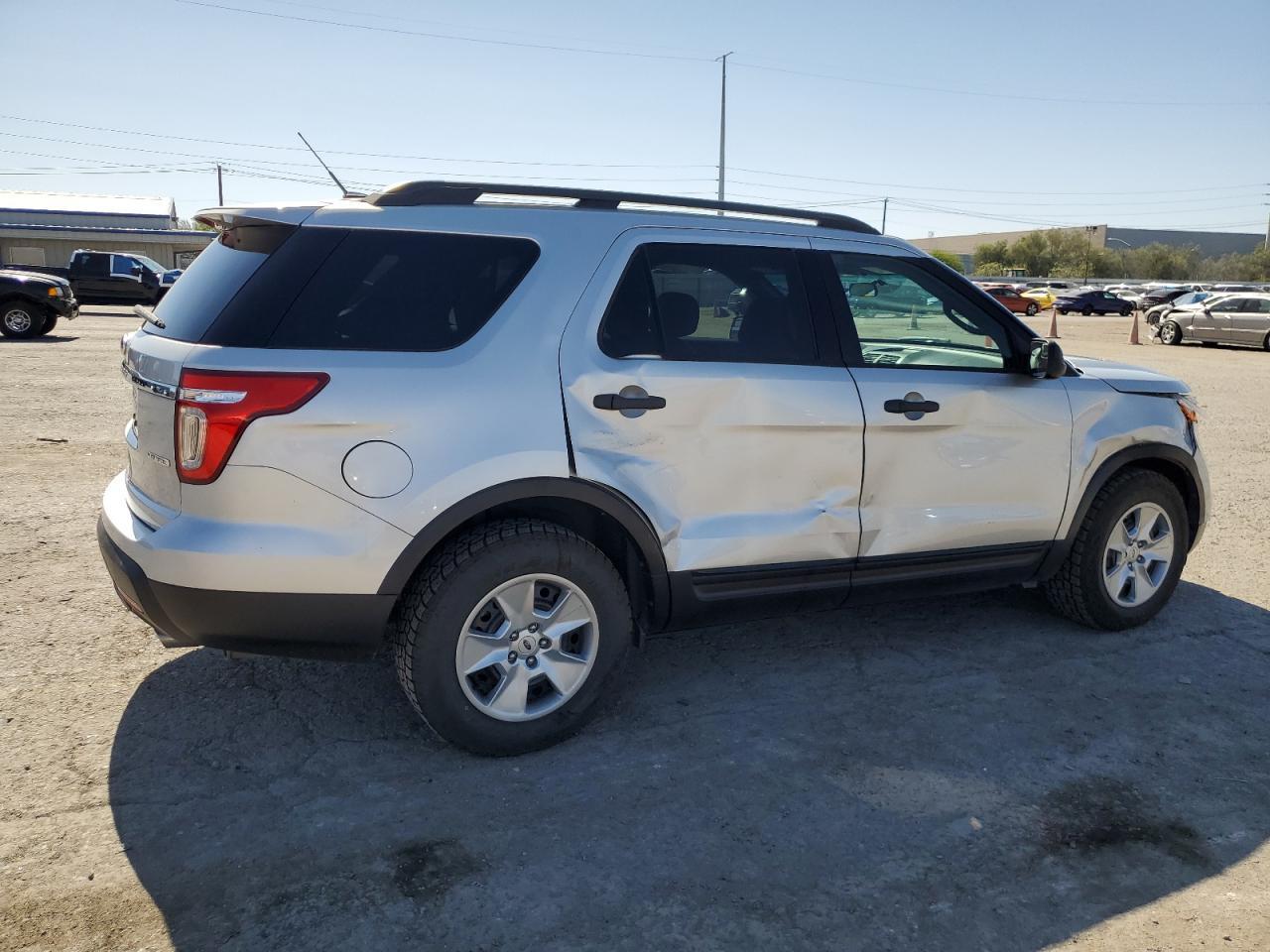 2013 Ford Explorer - Фото 3