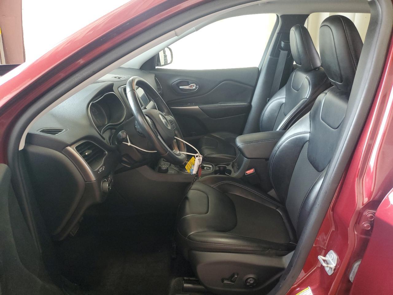 2019 Jeep Cherokee Latitude Plus - Фото 7