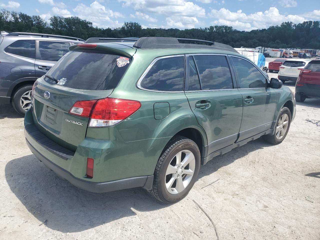 2014 Subaru Outback 2.5I - Фото 3