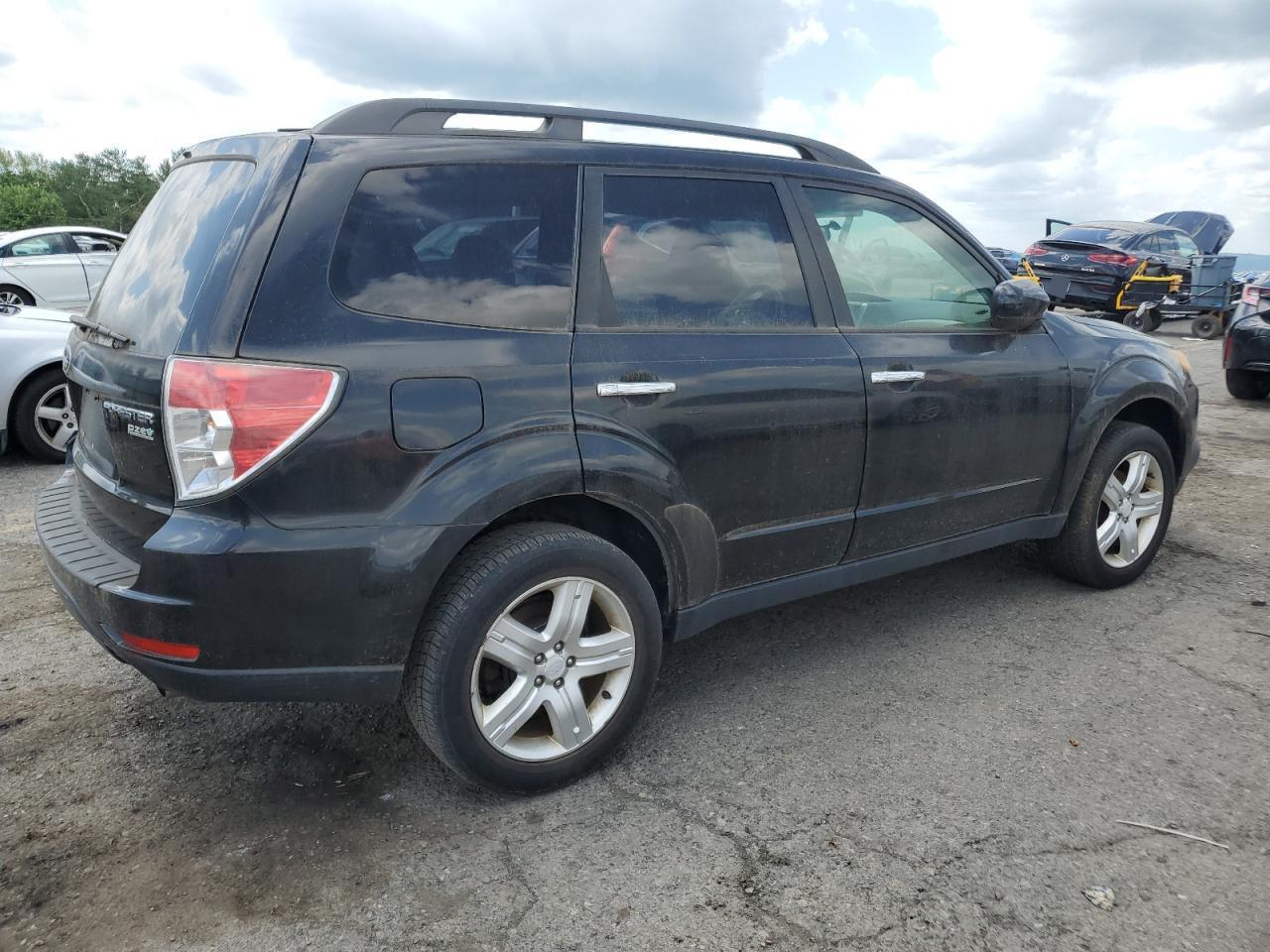 2010 Subaru Forester 2.5X Limited - Фото 3