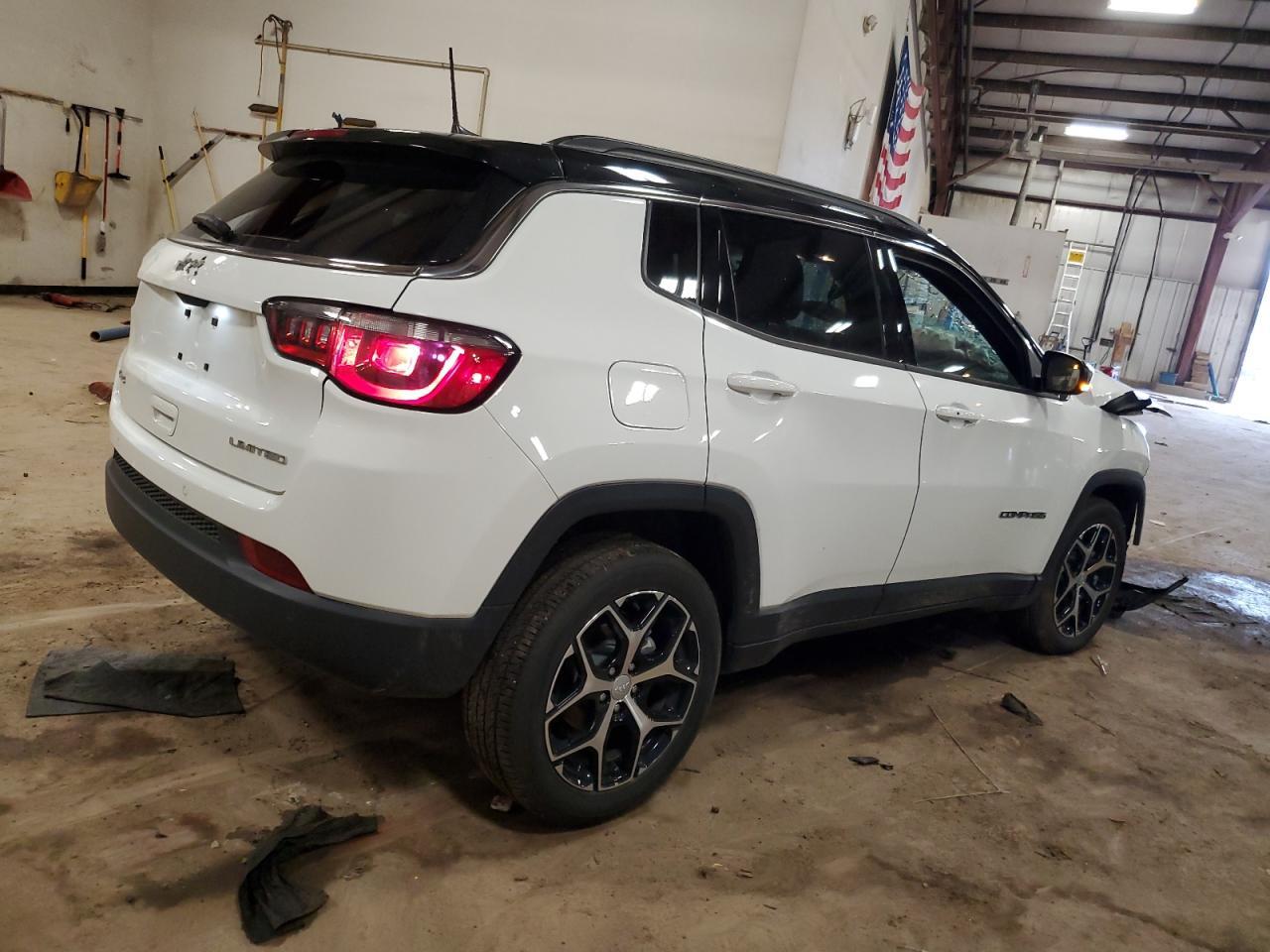 2024 Jeep Compass Limited - Фото 3