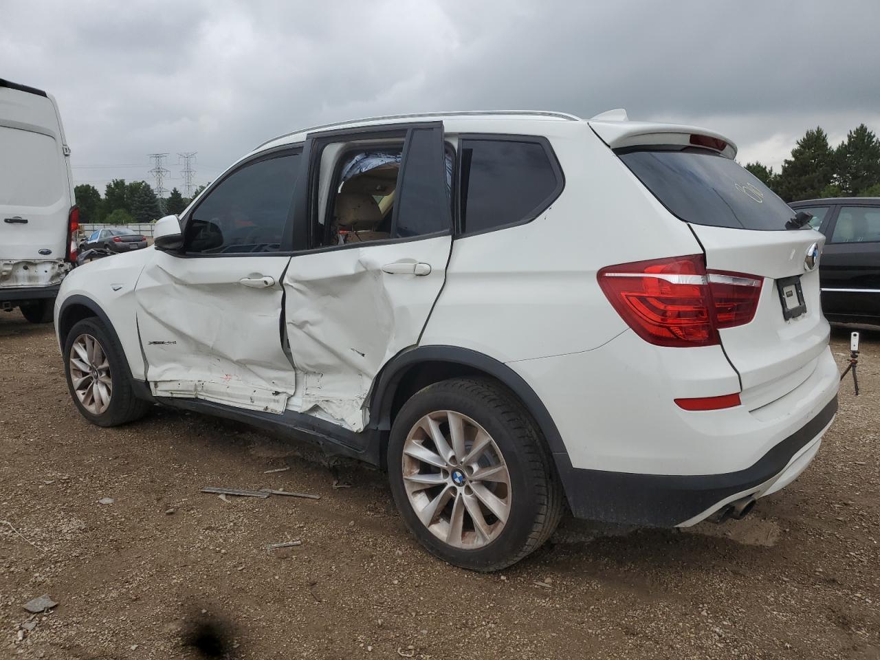 2017 BMW X3 xDrive28I - Фото 2