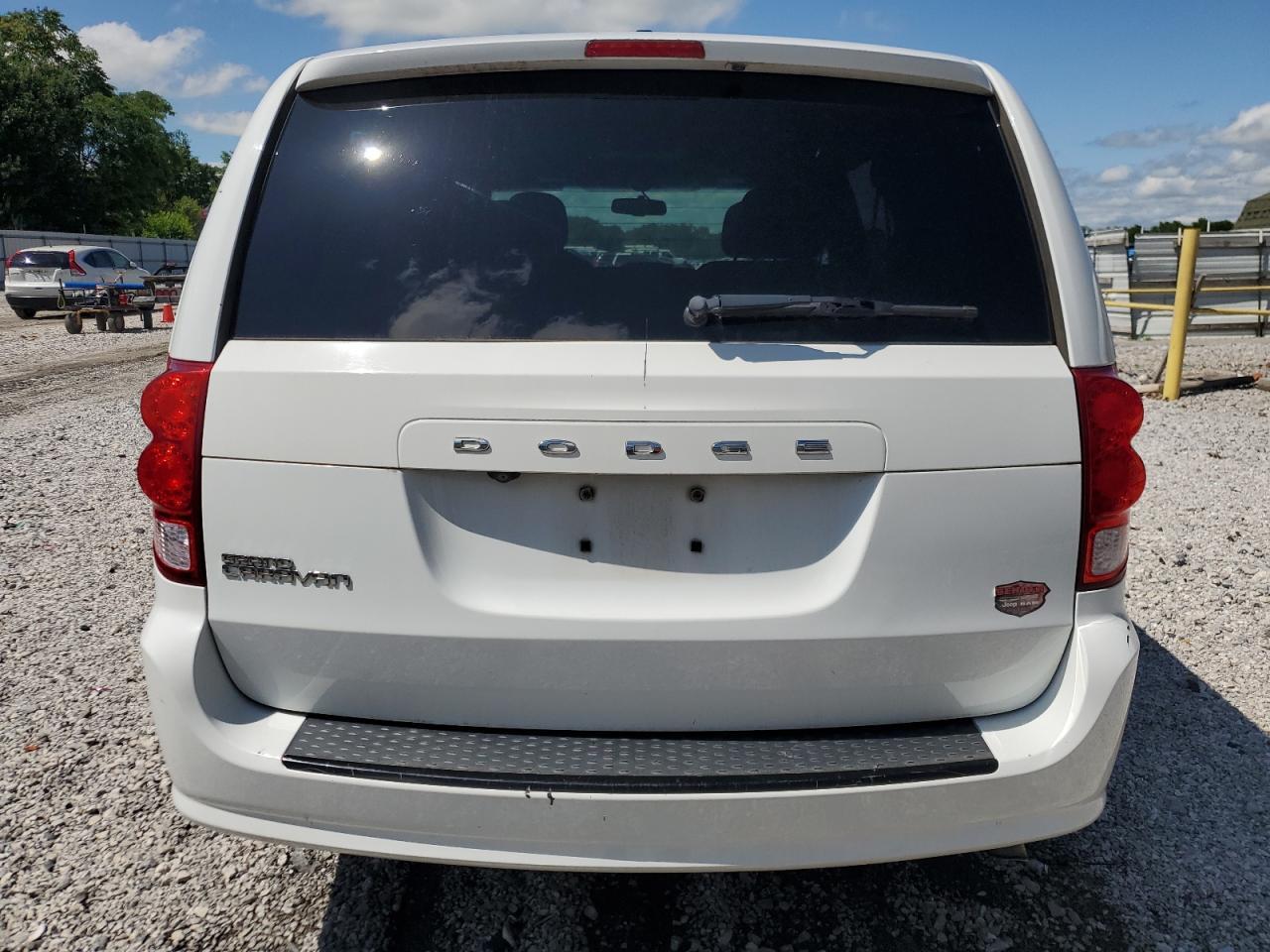 2015 Dodge Grand Caravan Se - Image 6