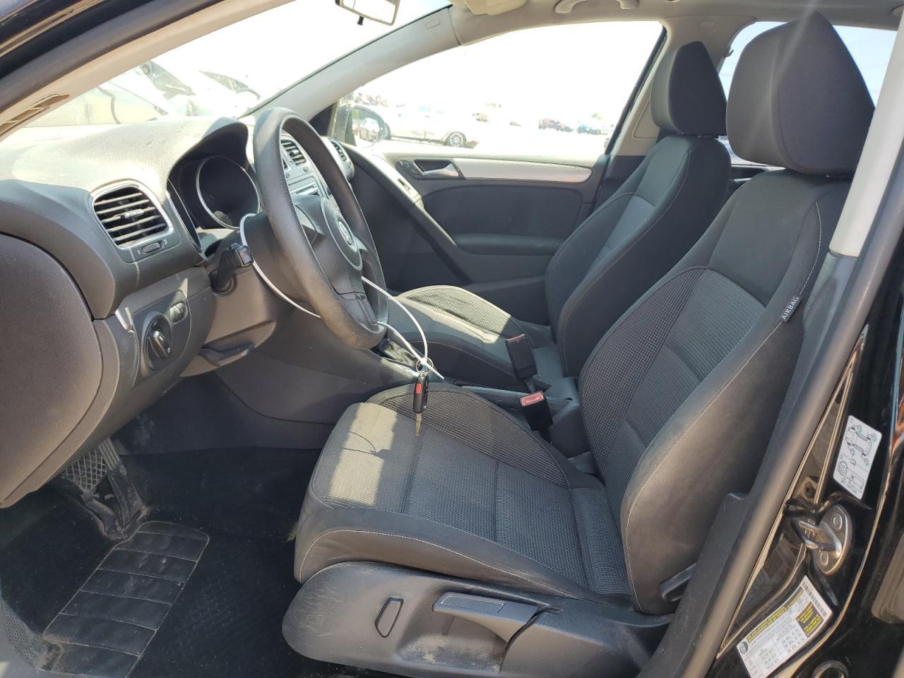 2011 Volkswagen Golf - Фото 7