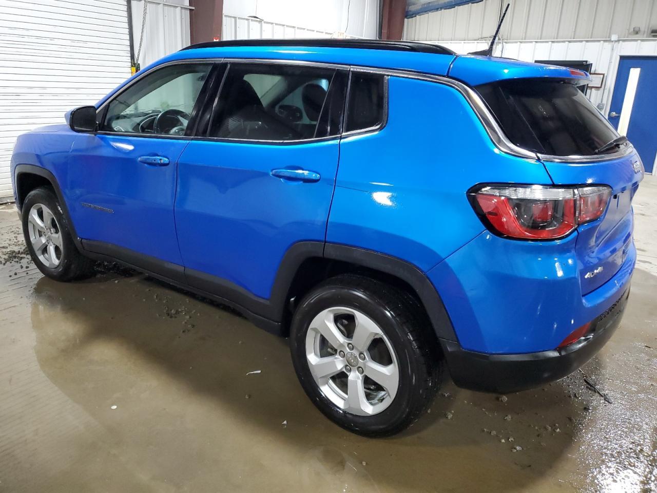 2020 Jeep Compass Latitude - Фото 2