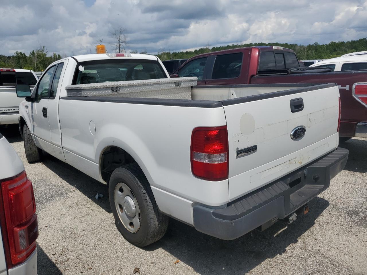 2008 Ford F150 - Фото 2