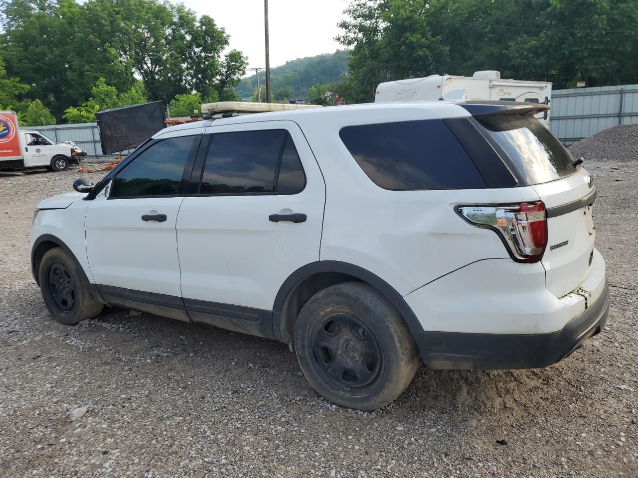 2017 Ford Explorer Police Interceptor - Фото 2