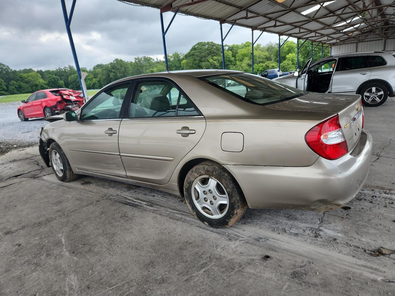 2003 Toyota Camry Le - Фото 2
