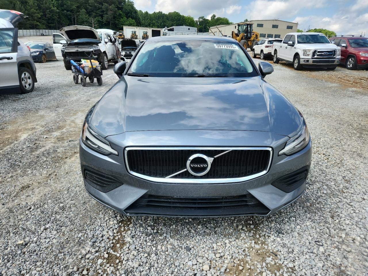 2020 Volvo S60 T5 Momentum - Фото 5