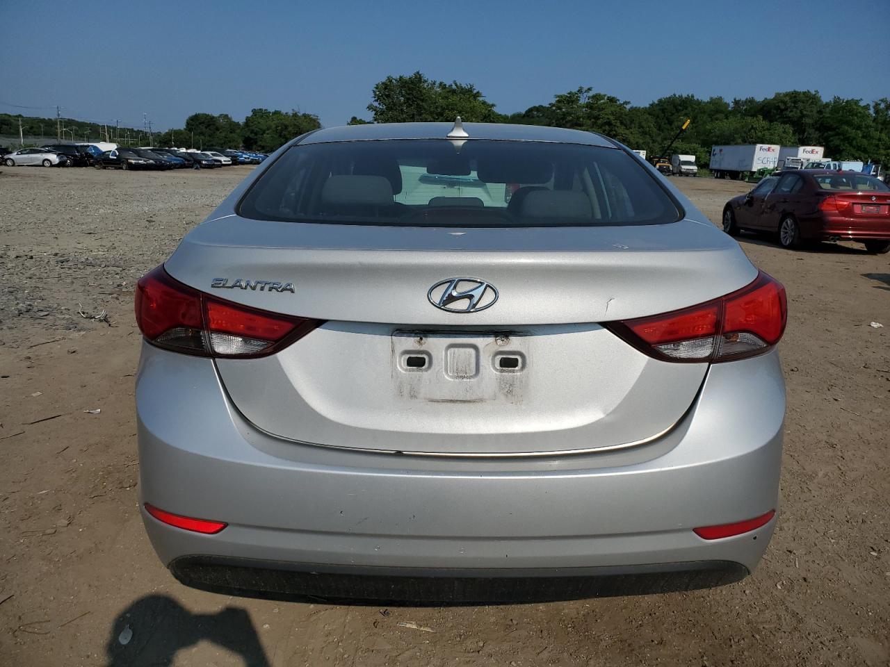 2014 Hyundai Elantra Se - Фото 6