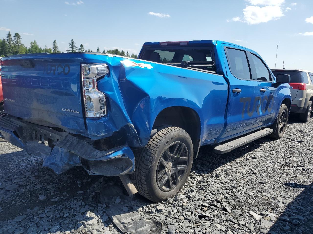 2023 Chevrolet Silverado K1500 Custom - Image 3