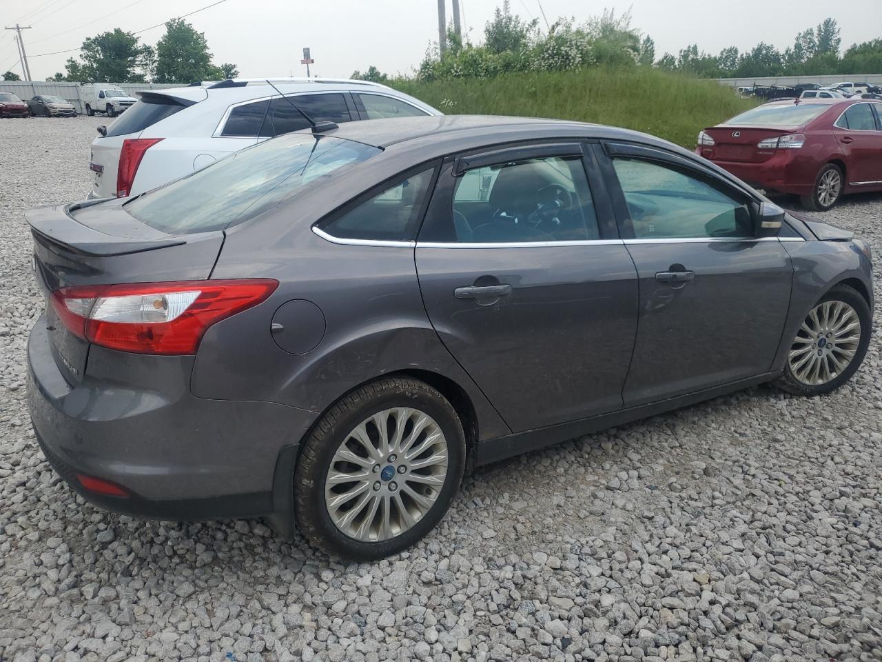 2012 Ford Focus Titanium - Фото 3