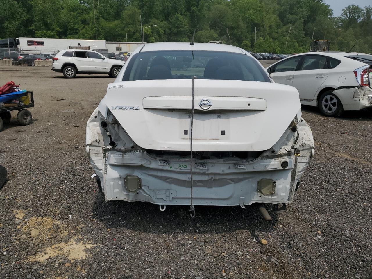 2018 Nissan Versa S - Фото 6