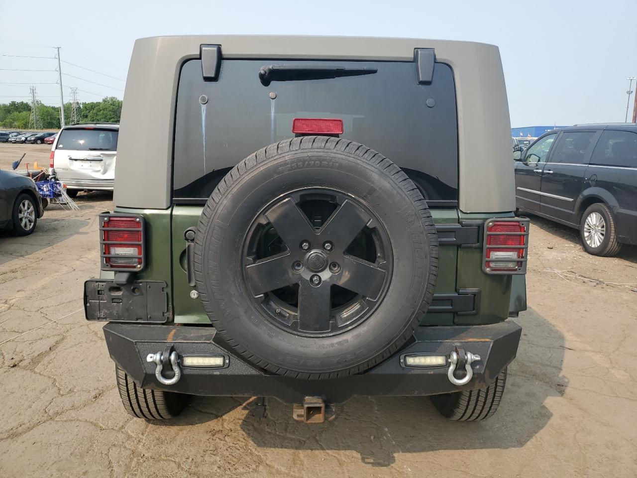 2008 Jeep Wrangler Unlimited Sahara - Image 6