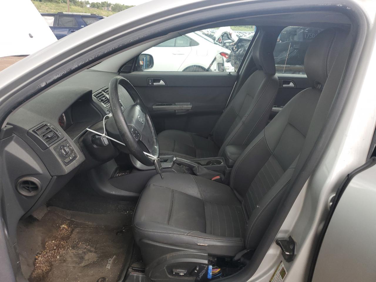2007 Volvo S40 2.4I - Image 7