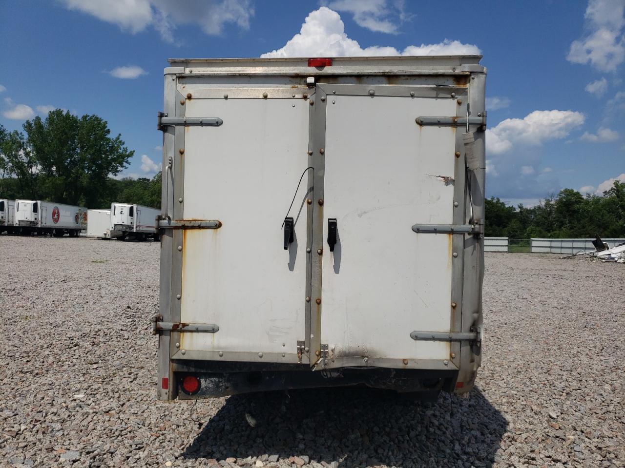 2011 Ford Econoline E350 Super Duty Cutaway Van - Фото 6