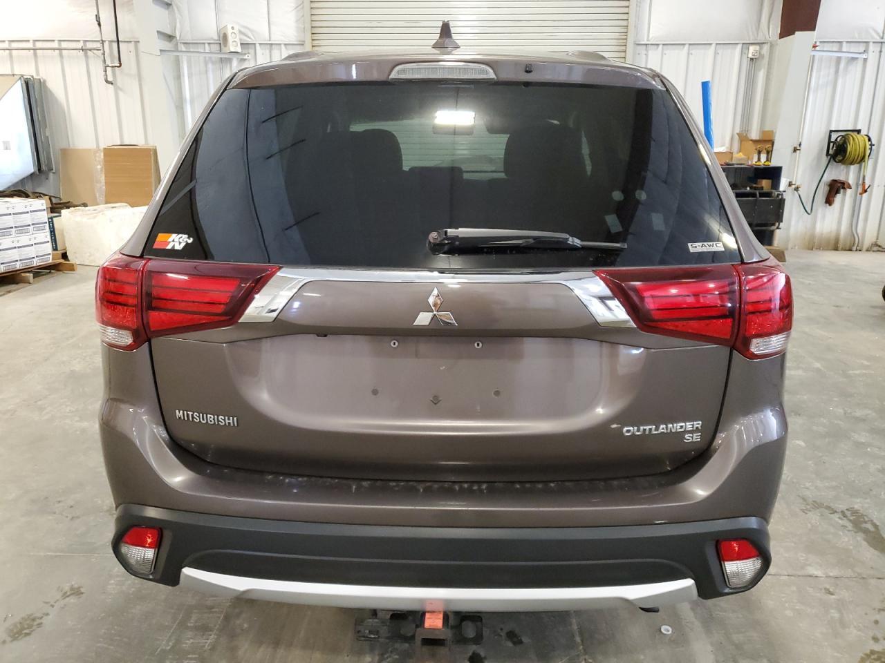 2017 Mitsubishi Outlander Se - Image 6