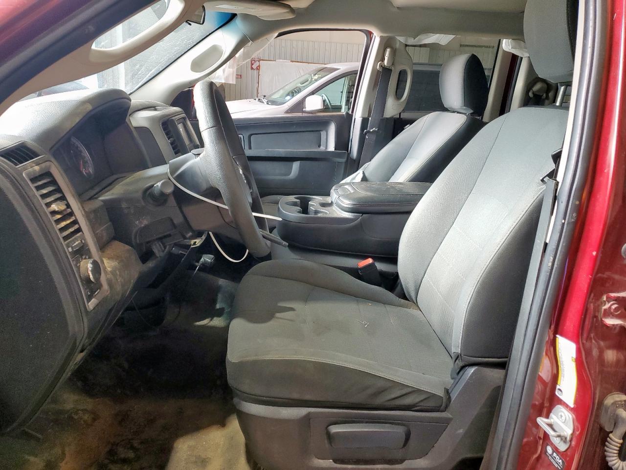 2021 Ram 1500 Classic Tradesman - Фото 7