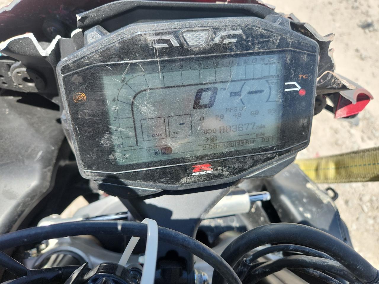 2025 Suzuki Gsx-R1000 - Фото 7