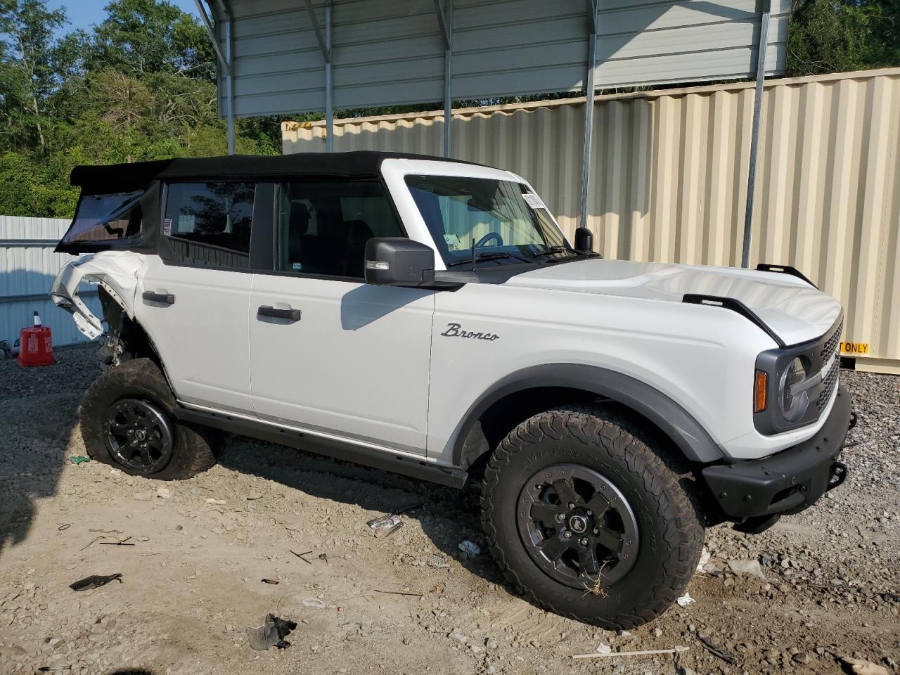 2021 Ford Bronco Base - Image 4