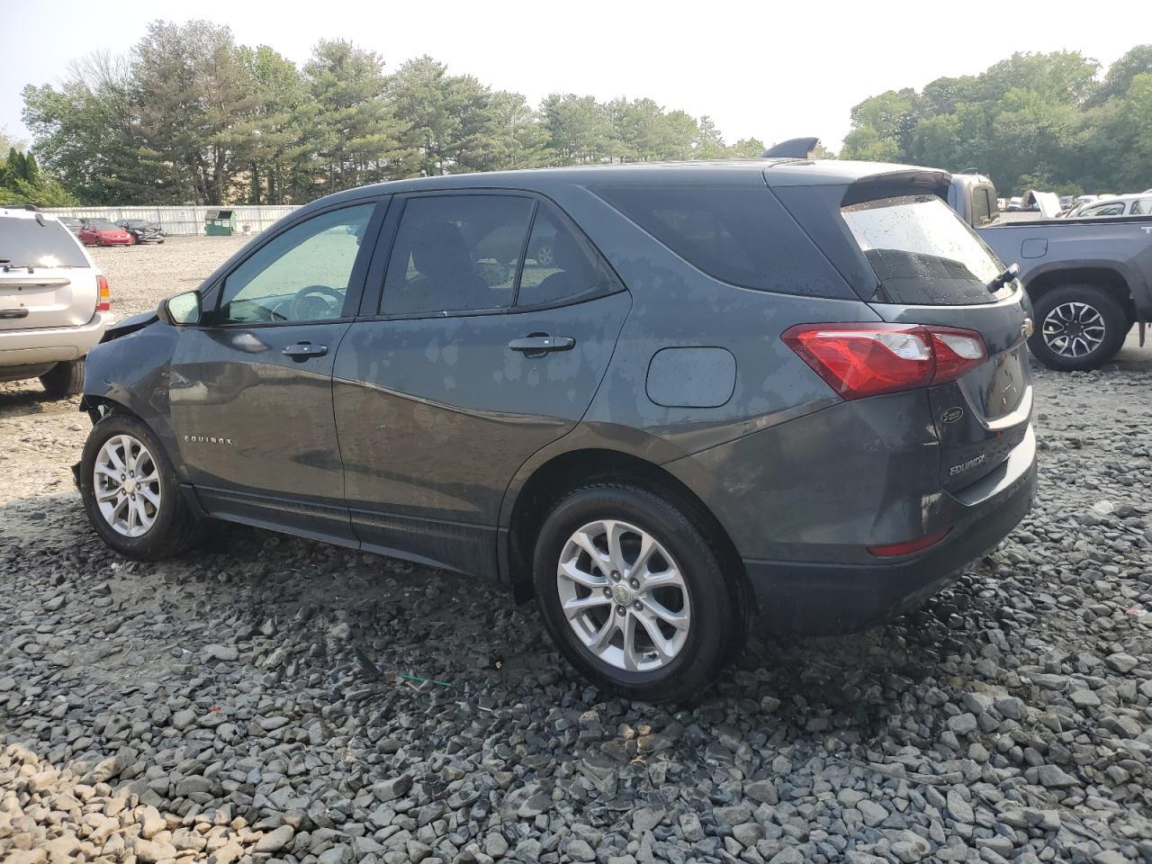 2019 Chevrolet Equinox Ls - Фото 2