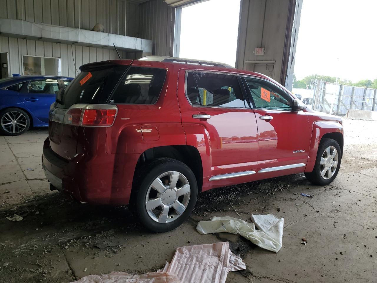 2015 GMC Terrain Denali - Image 3