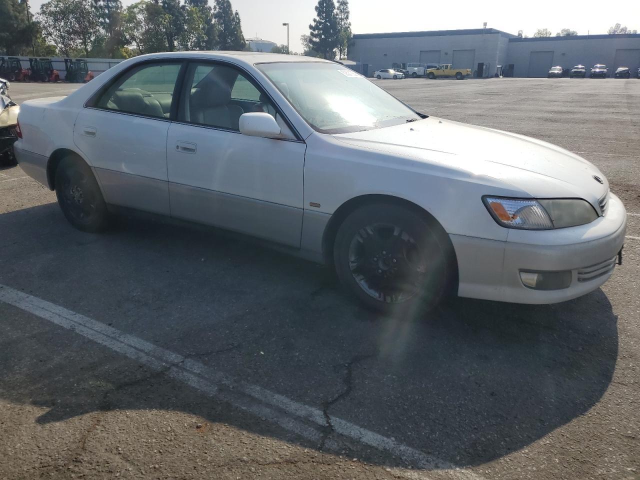 2001 Lexus Es 300 - Фото 4