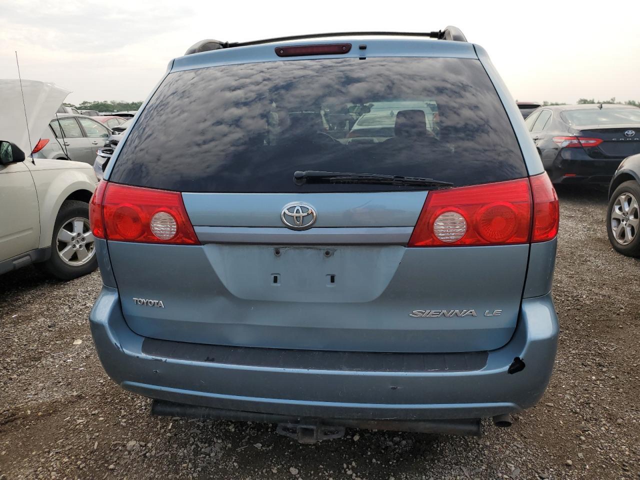 2008 Toyota Sienna Ce - Image 6