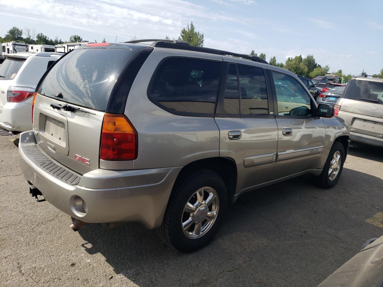 2002 GMC Envoy - Фото 3