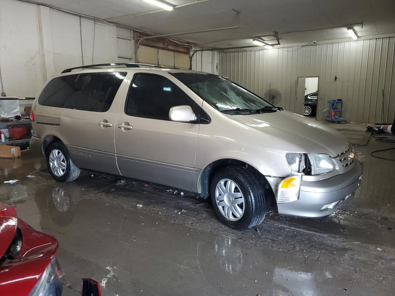 2002 Toyota Sienna Xle - Фото 4